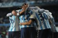 Racing goleó a Ñublense y clasificó primero en su grupo